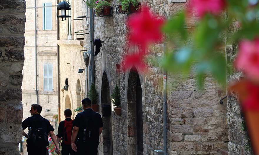 assisi-streets-1