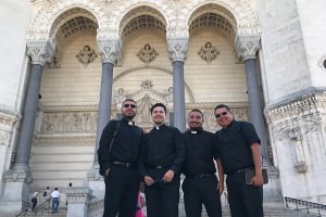 “TEACH ME HOLY MOTHER” | POSTCARDS FROM ROME EXPERIENCE 2017